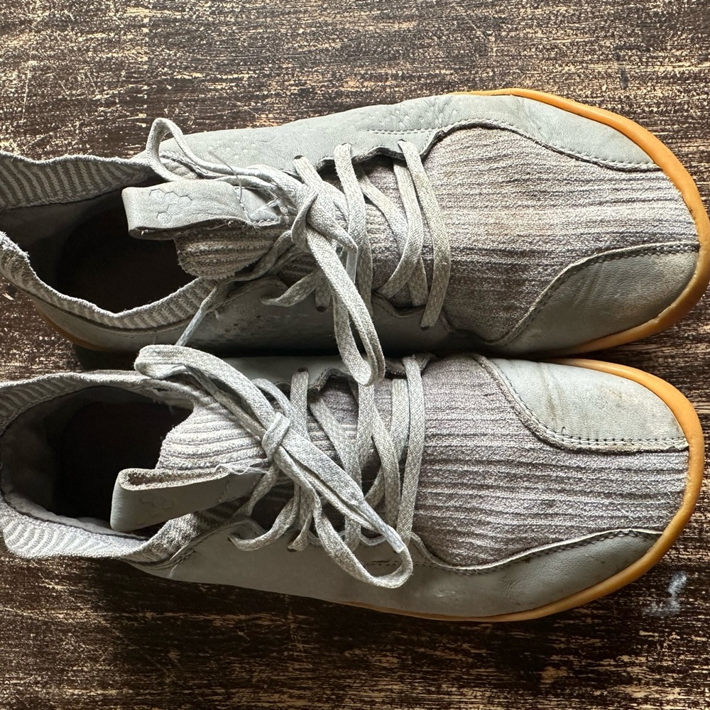 Vivo Barefoot Light Gray Knit Athletic Sneakers with Gum Sole